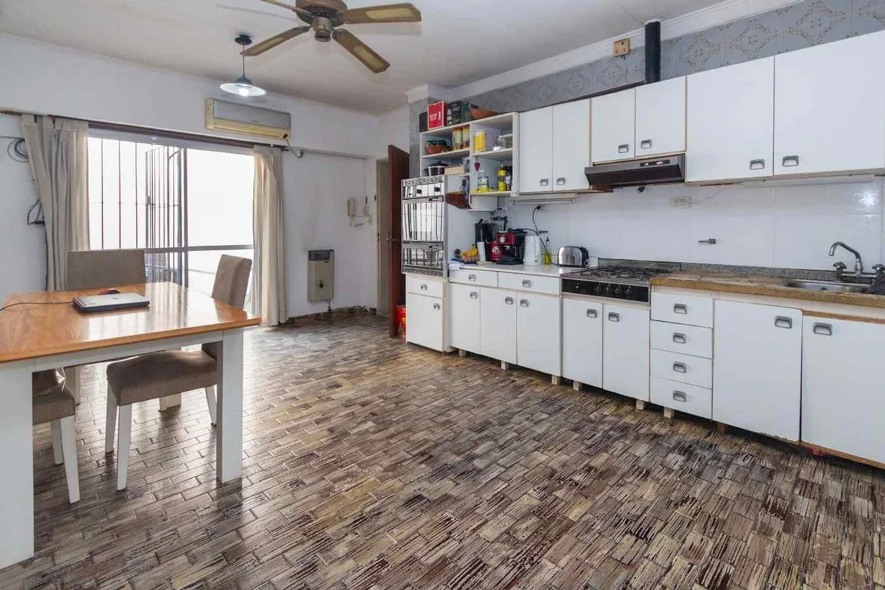 Casa de 6 ambientes en venta en Ciudadela, 9 de Julio 400, foto 2