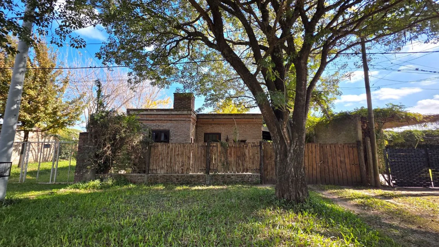 Se vende casa con gran parque en sauce viejo, foto 1