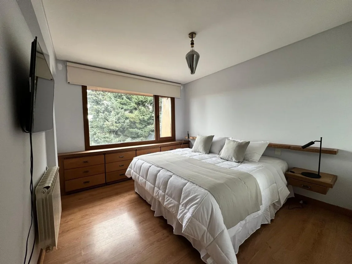 Departamento de 3 ambientes en alquiler en San Carlos de Bariloche, 20 de Junio 700, foto 3