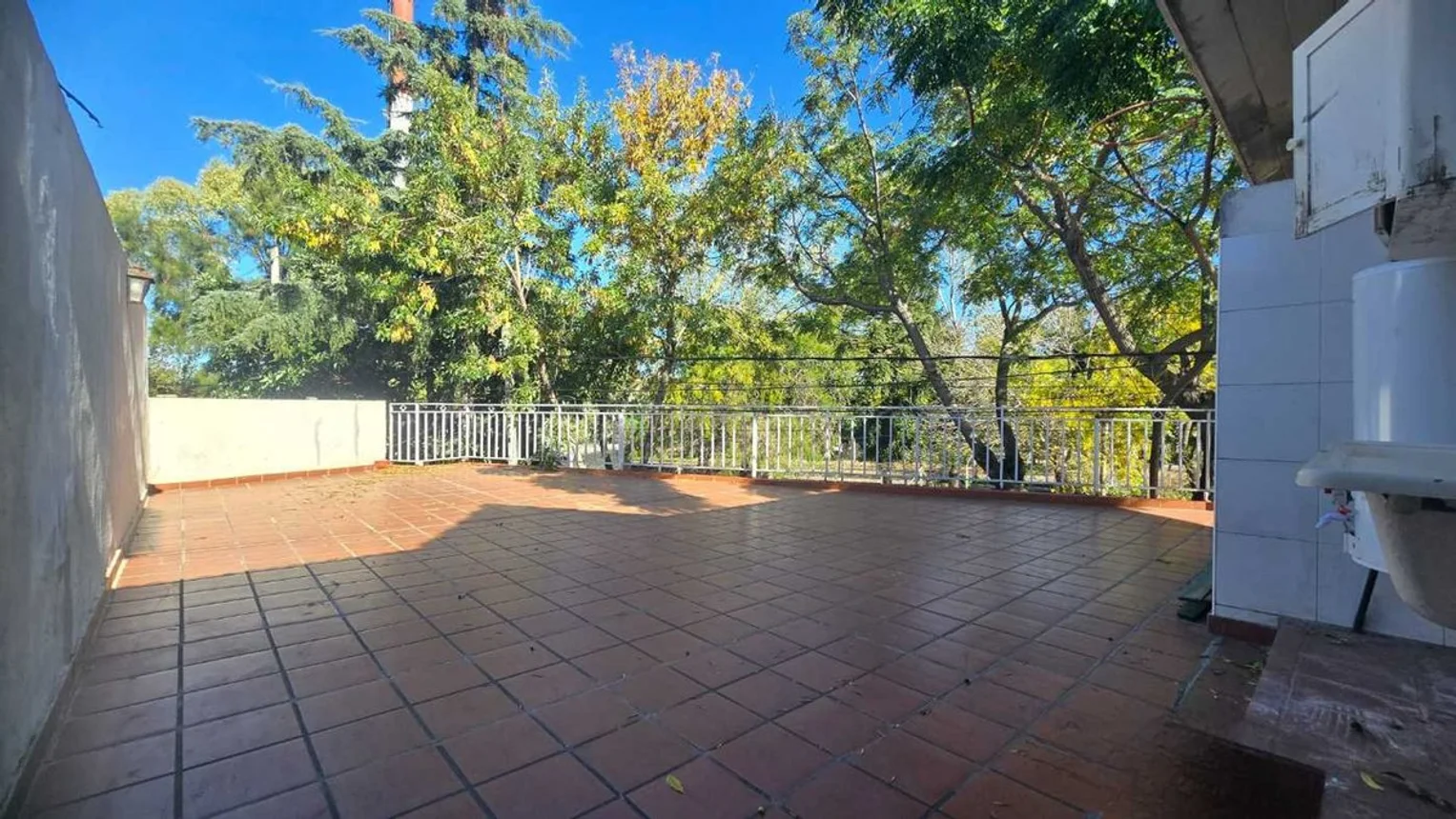 PH en venta en Munro, foto 2