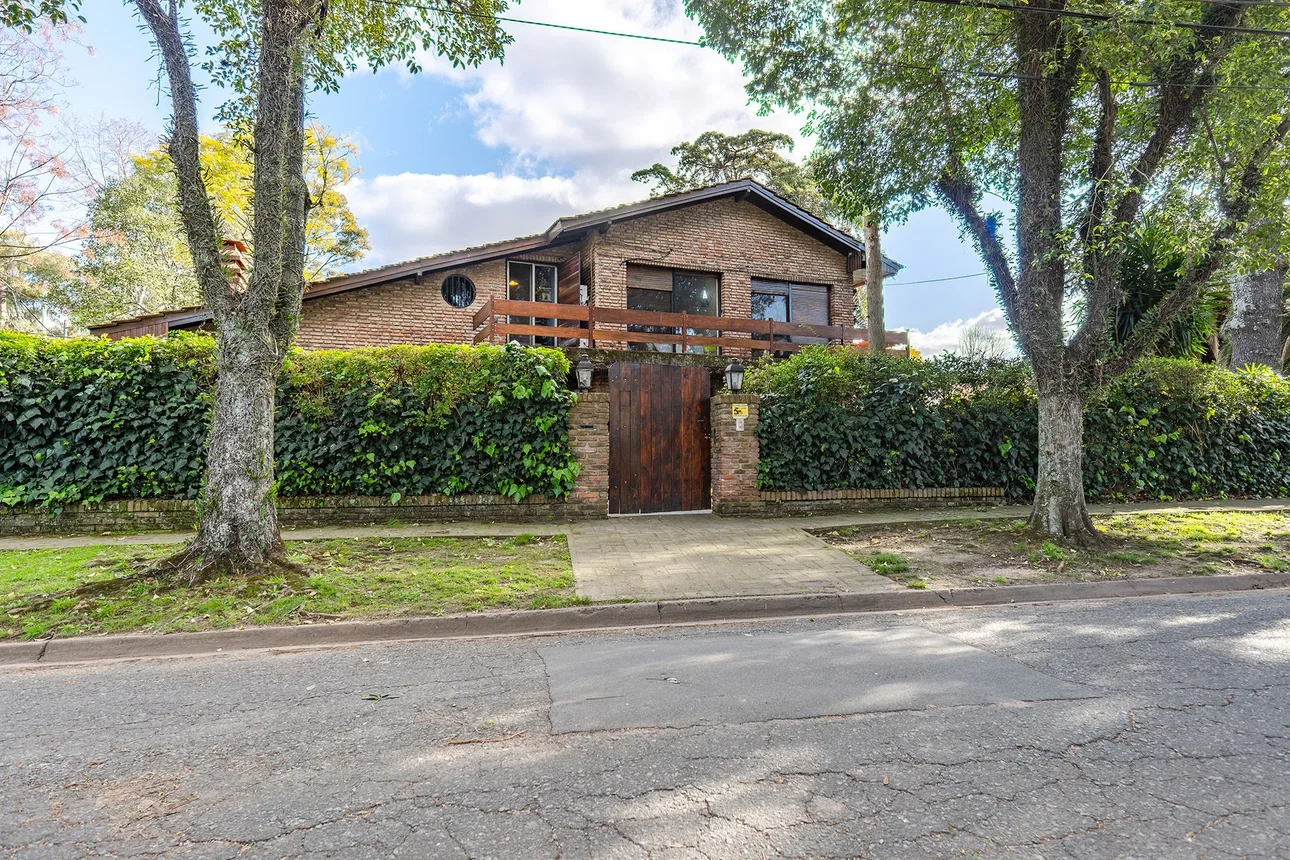 Casa en venta en Boulogne, foto 2