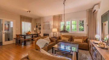 VENTA CASA 4 DORMIT-PATIO-2 COCHERAS EN POCITOS