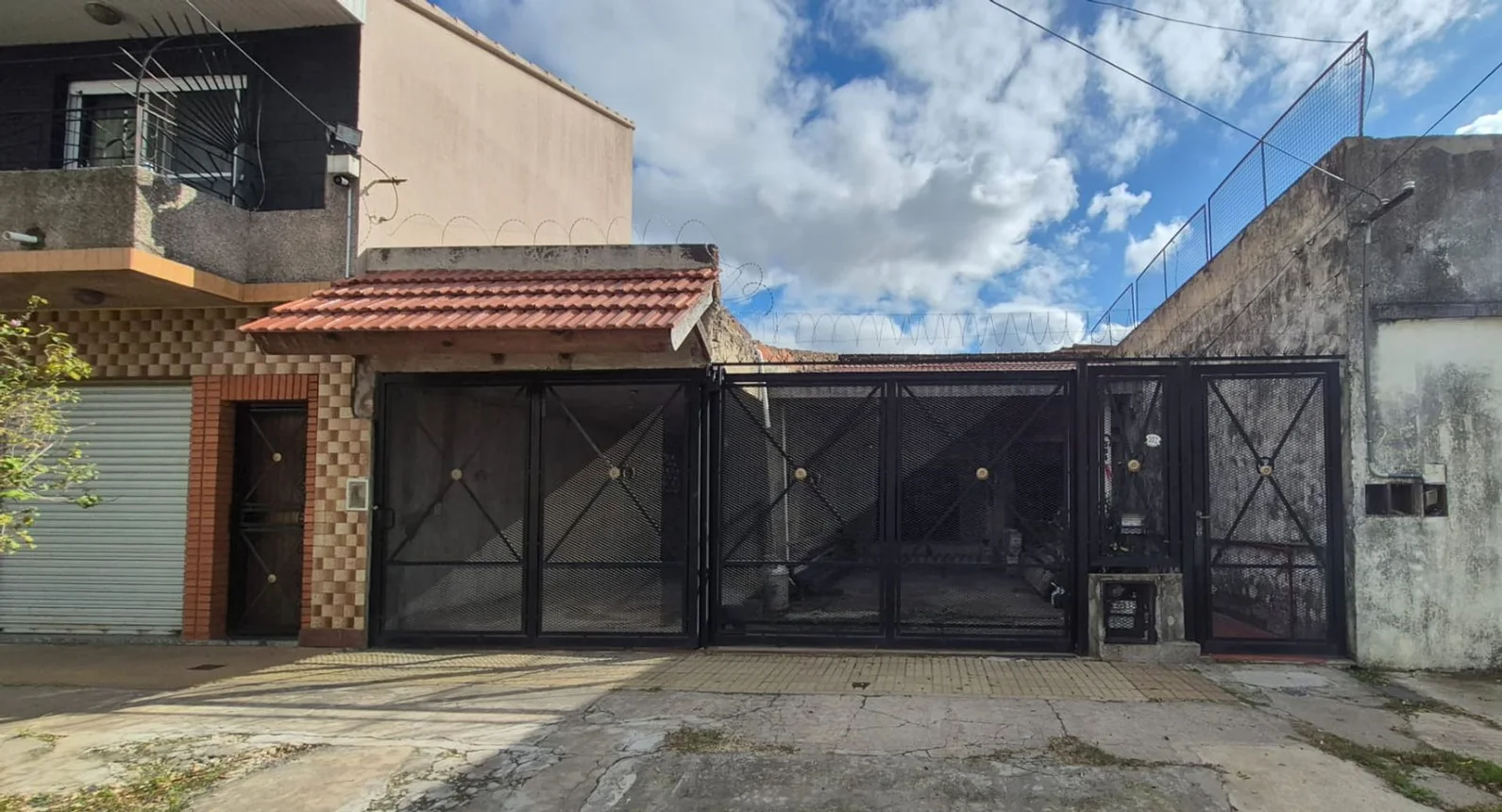 Casa en venta en Lanús Este, Magdalena 500