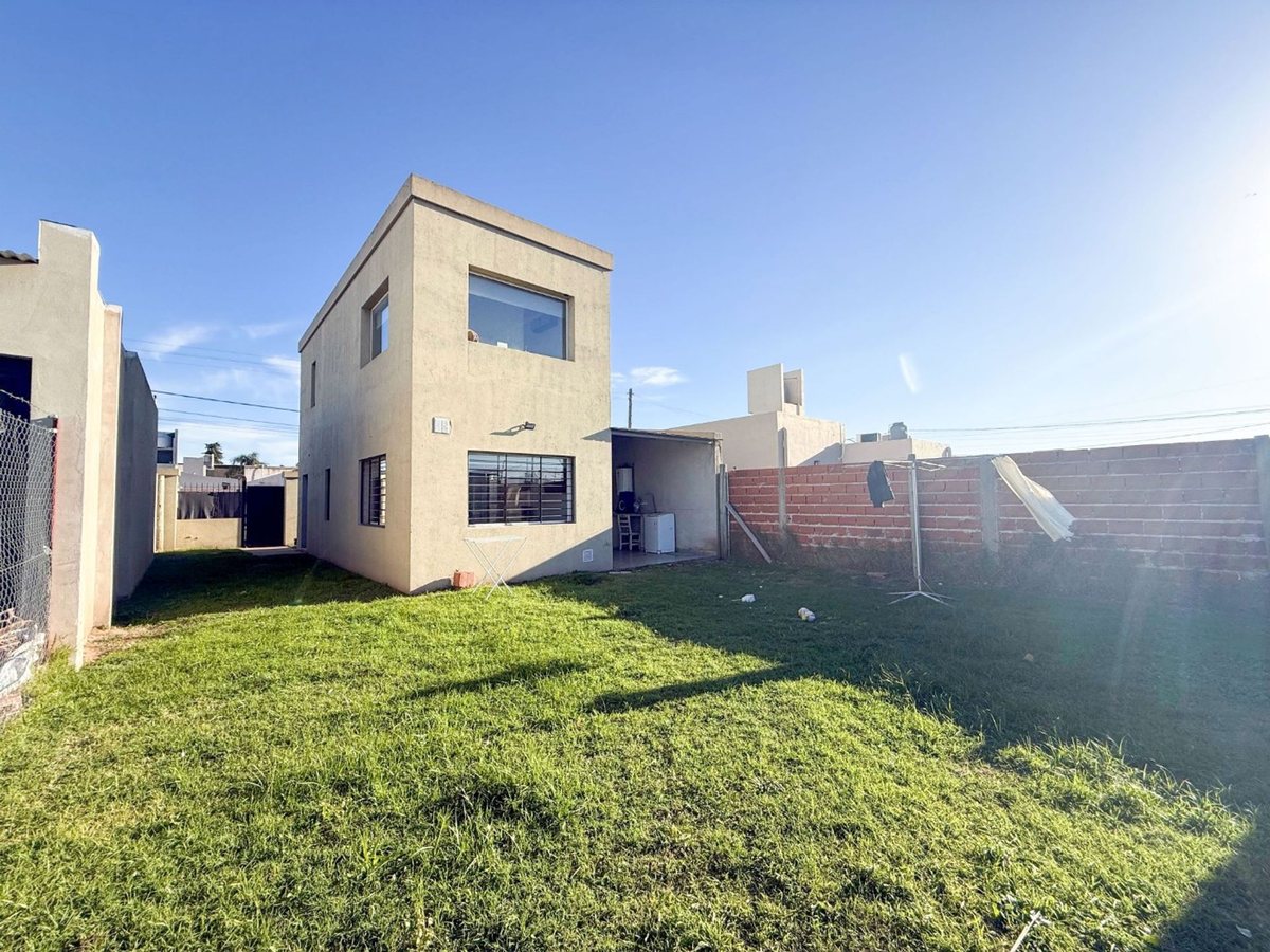 Foto 6 — CASA EN VENTA EN PERGAMINO CON PATIO