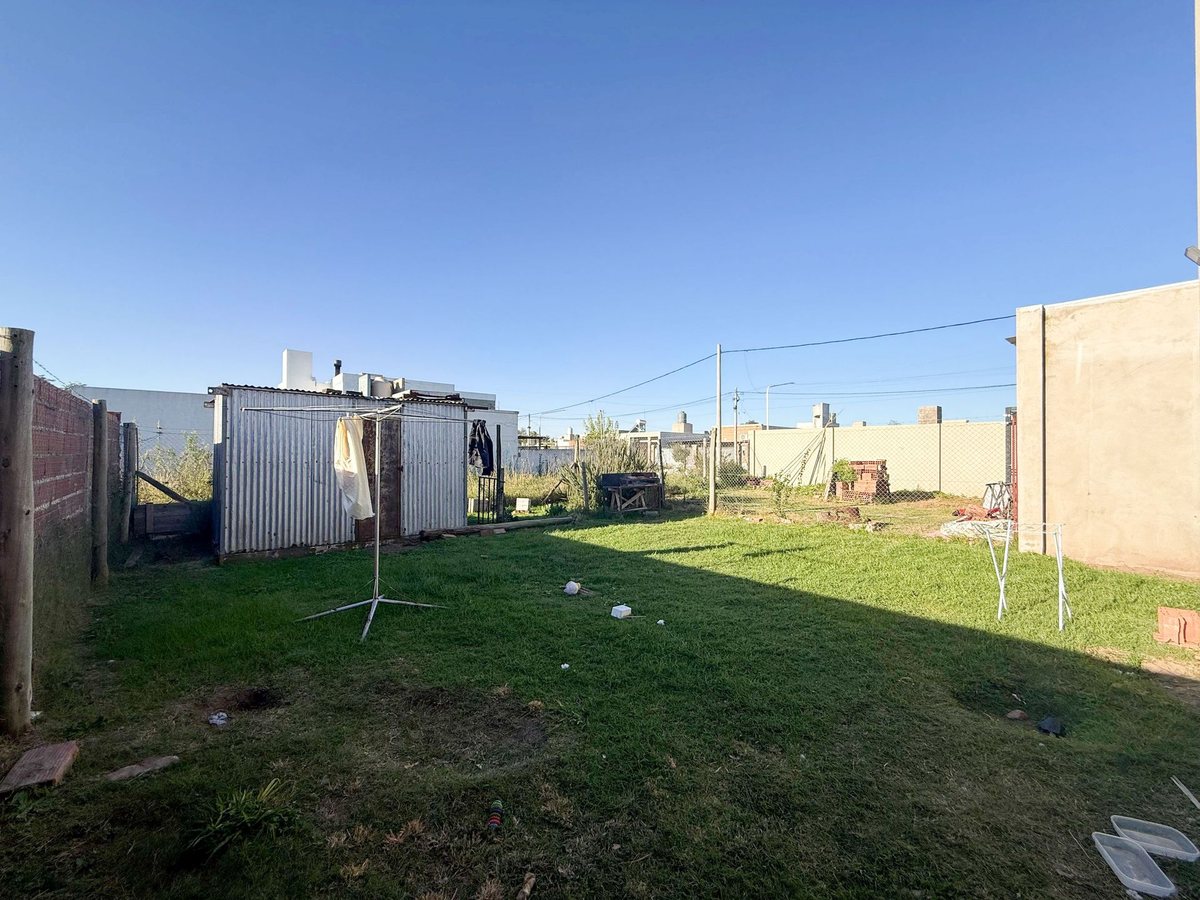 Foto 5 — CASA EN VENTA EN PERGAMINO CON PATIO