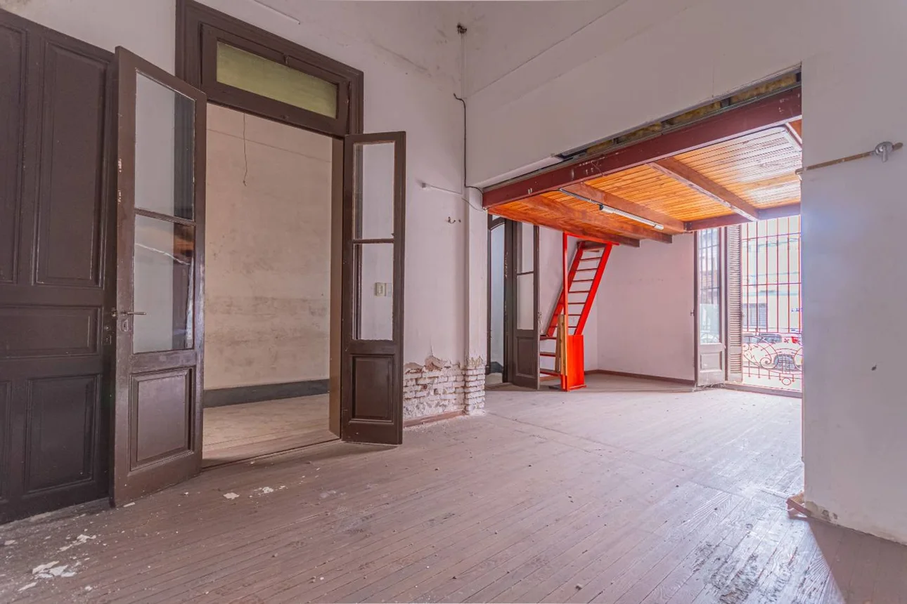 Venta casa antigua en PH a reciclar zona abasto, foto 3