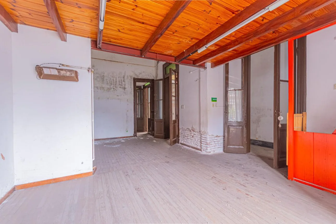 Venta casa antigua en PH a reciclar zona abasto, foto 5