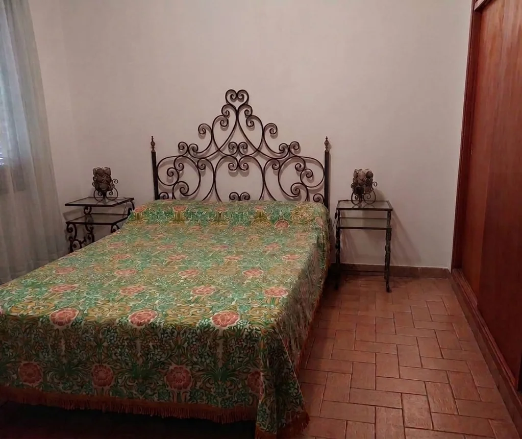 Venta casa de 7 ambientes – lote apto desarrollo, foto 4