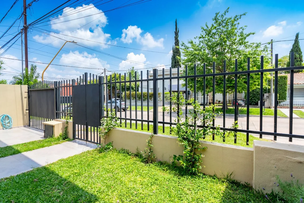 Casa de 4 ambientes en venta en Santa Fe, Llerena 800, foto 4