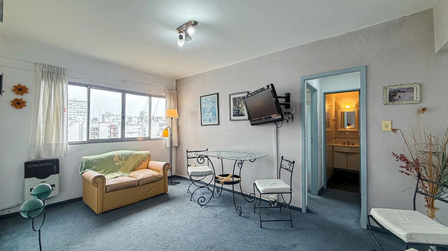 Departamento de 2 ambientes en venta en Mar del Plata, Rivadavia 2900