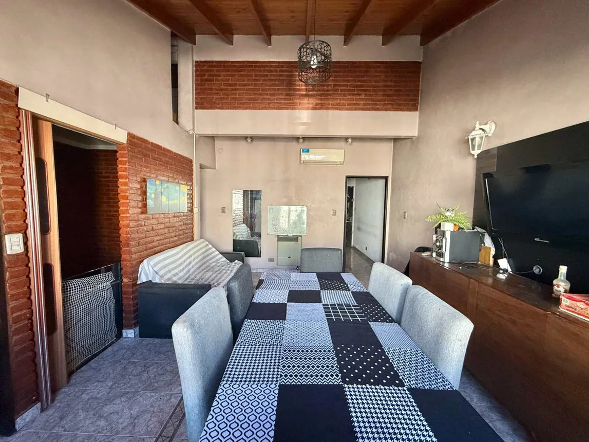 Casa de 3 ambientes en venta en Monte Castro, Álvarez Jonte 4100