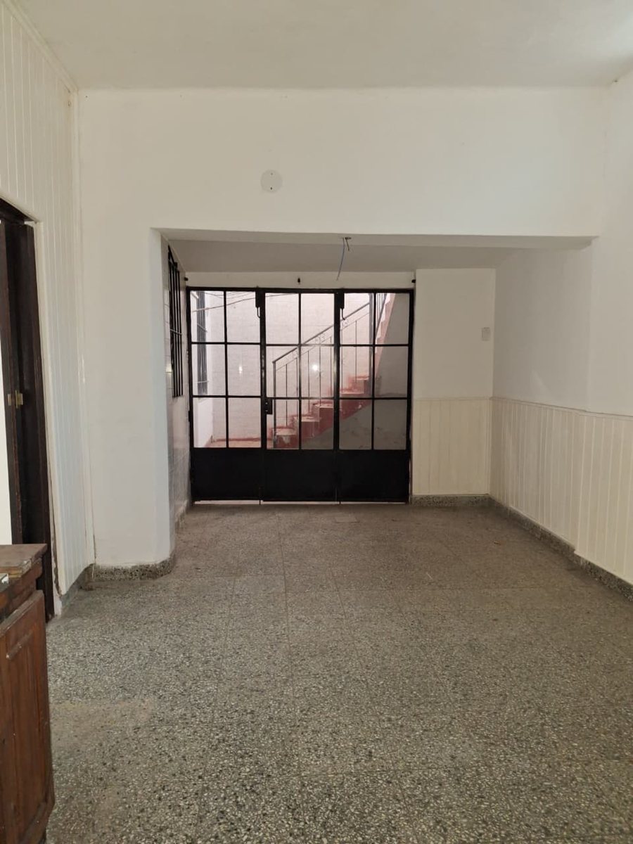 CASA VENTA MACROCENTRO APTA CREDITO 3 DORMITORIOS - foto 3