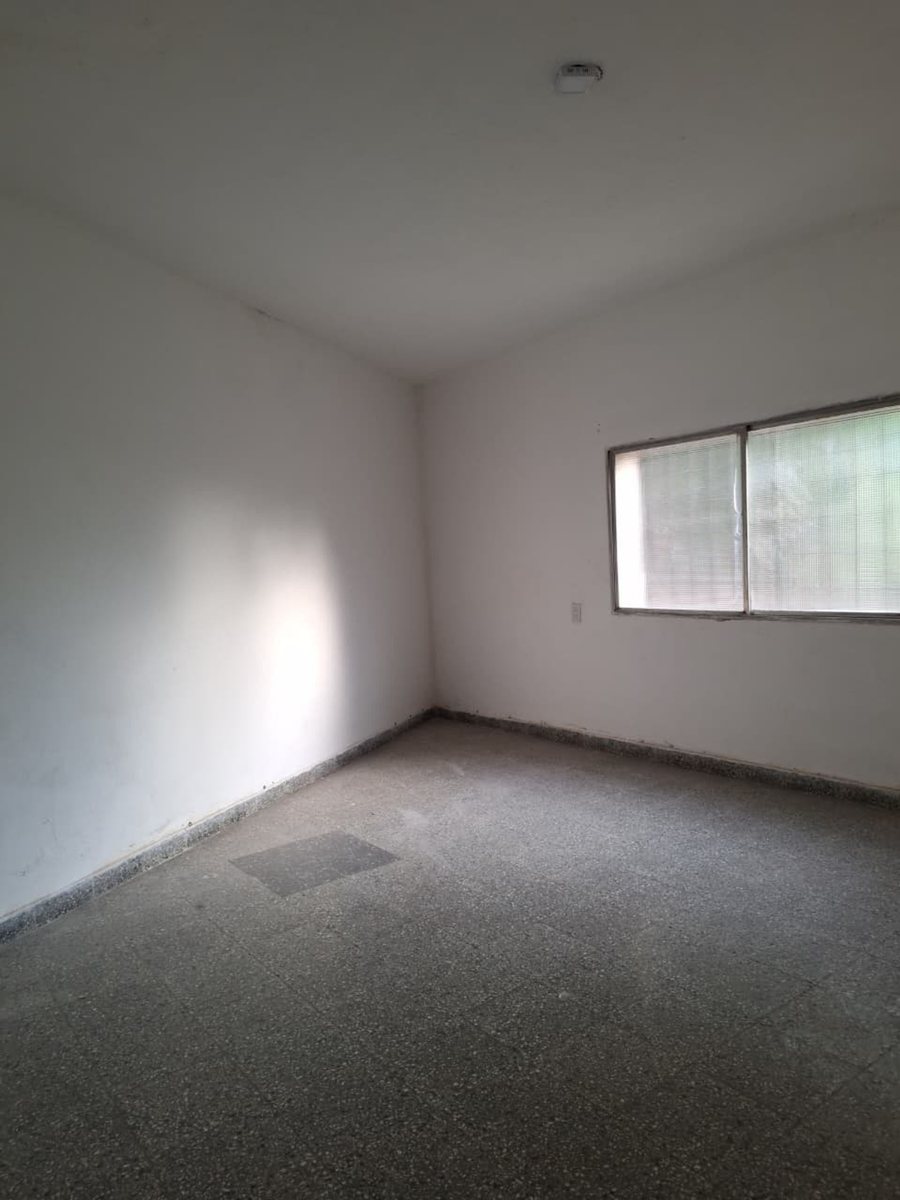 CASA VENTA MACROCENTRO APTA CREDITO 3 DORMITORIOS - foto 4
