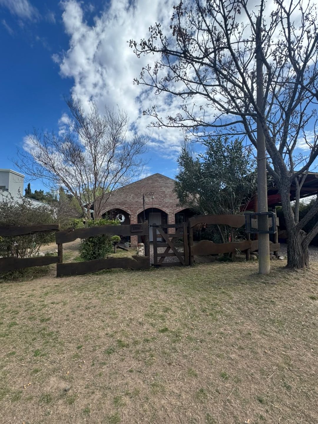 CASA EN VENTA EN VILLA RUMIPAL - 960 m2 terreno