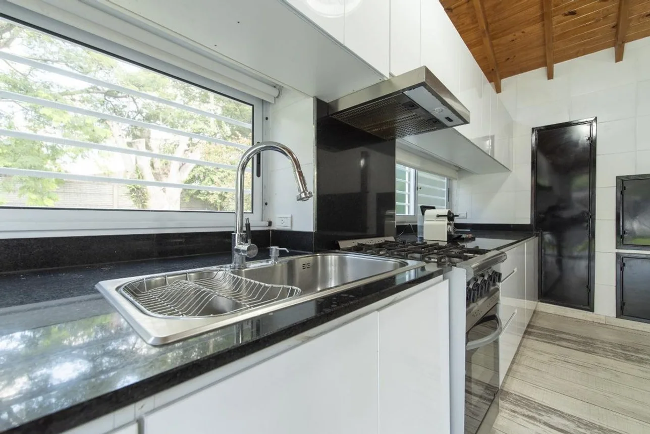 Casa de 4 ambientes en venta en Moreno, Justo Daract 2200, foto 4