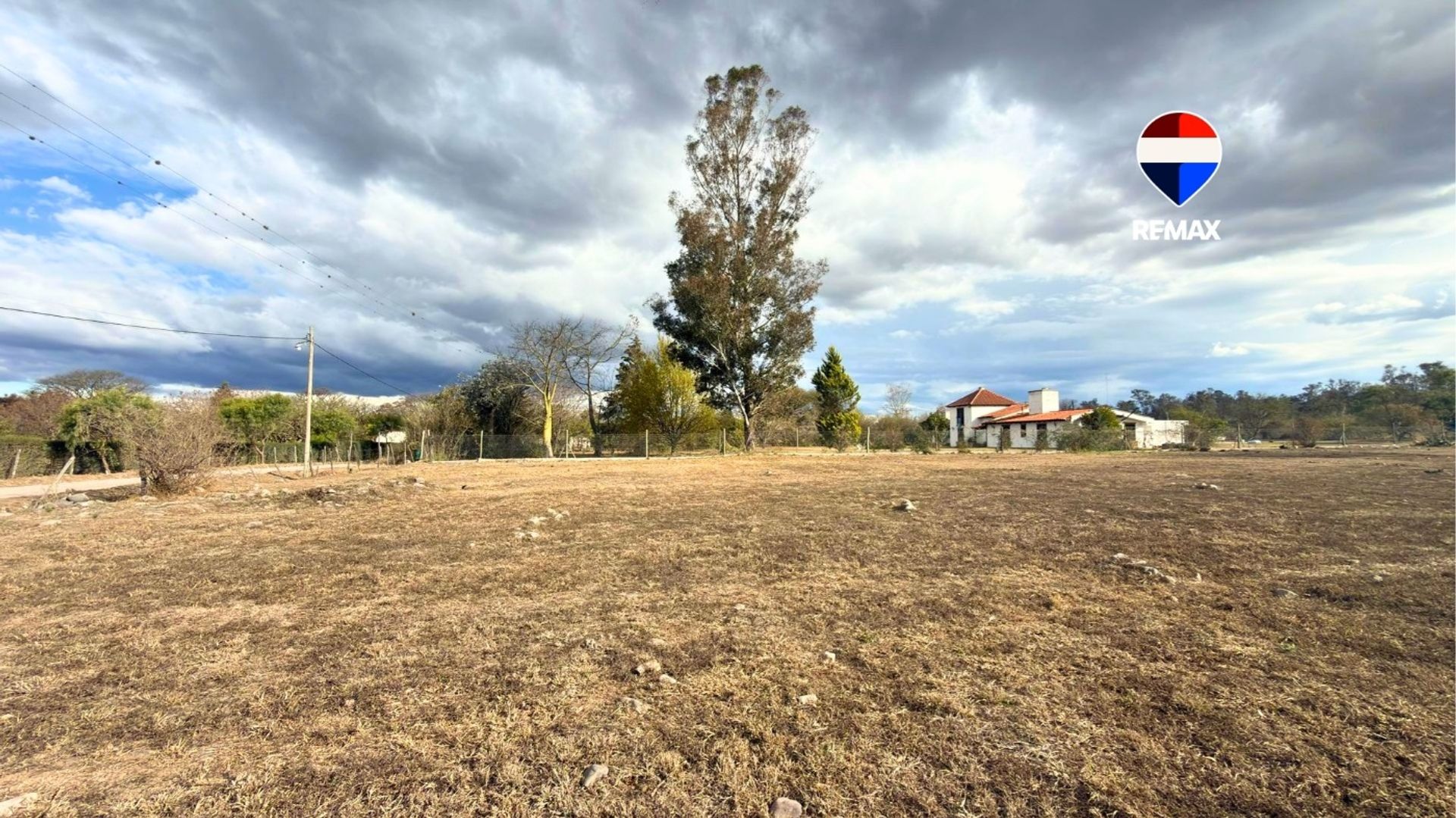 TERRENO VENTA LOS DAY 2525 MT2 EL ENCON - foto 1
