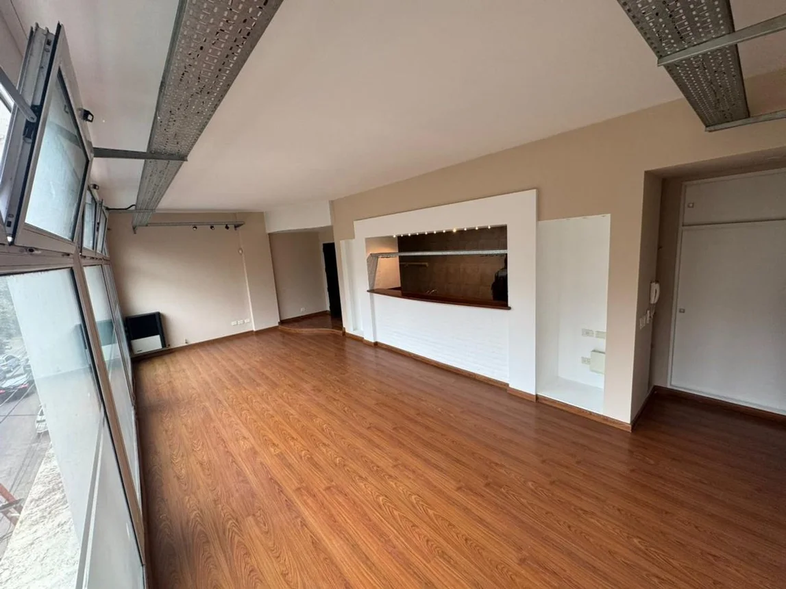 Departamento de 2 ambientes en venta en Quilmes, Conesa 100