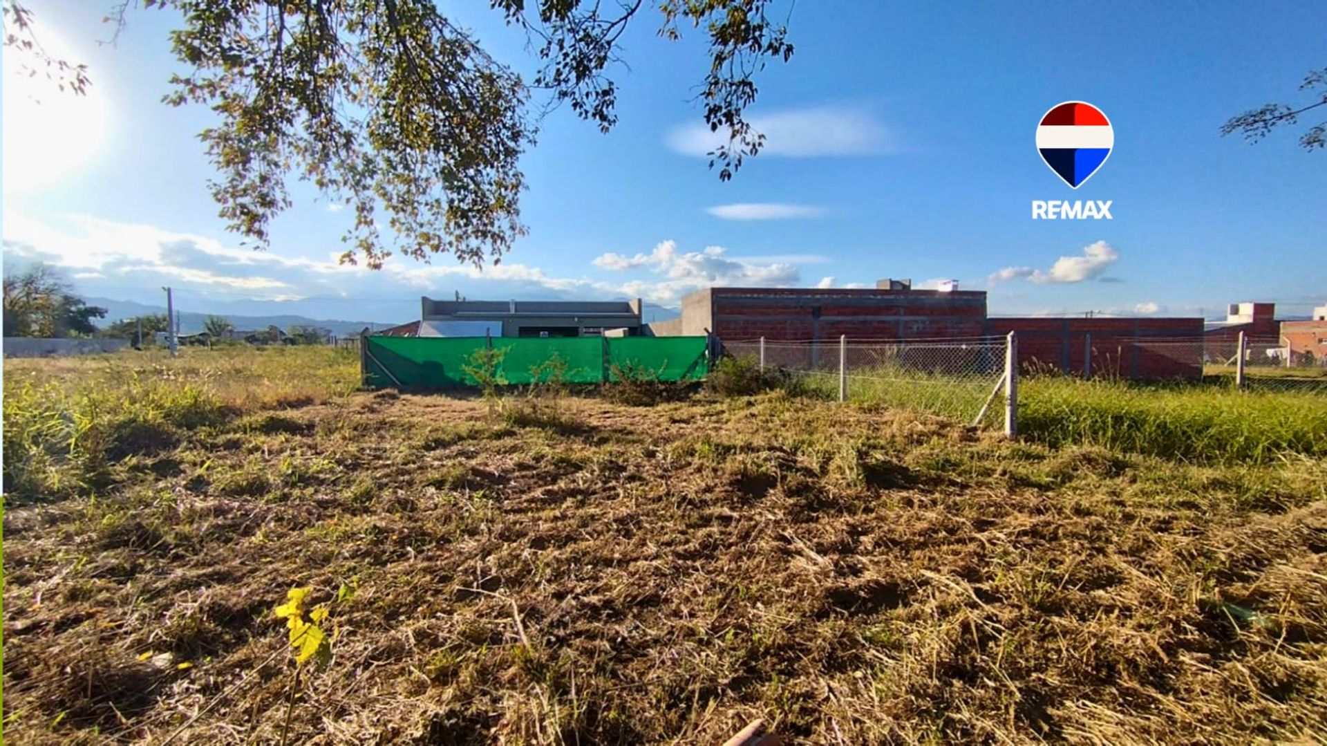 VENTA TERRENO SAN LORENZO CHICO TIERRA MIA 360 MT2 - foto 1