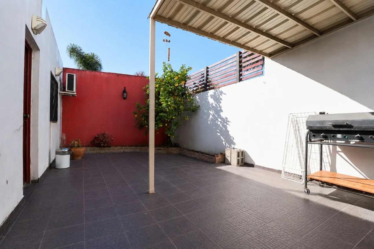PH de 3 ambientes en venta en Villa Maipú, E.c. Villegas 1900