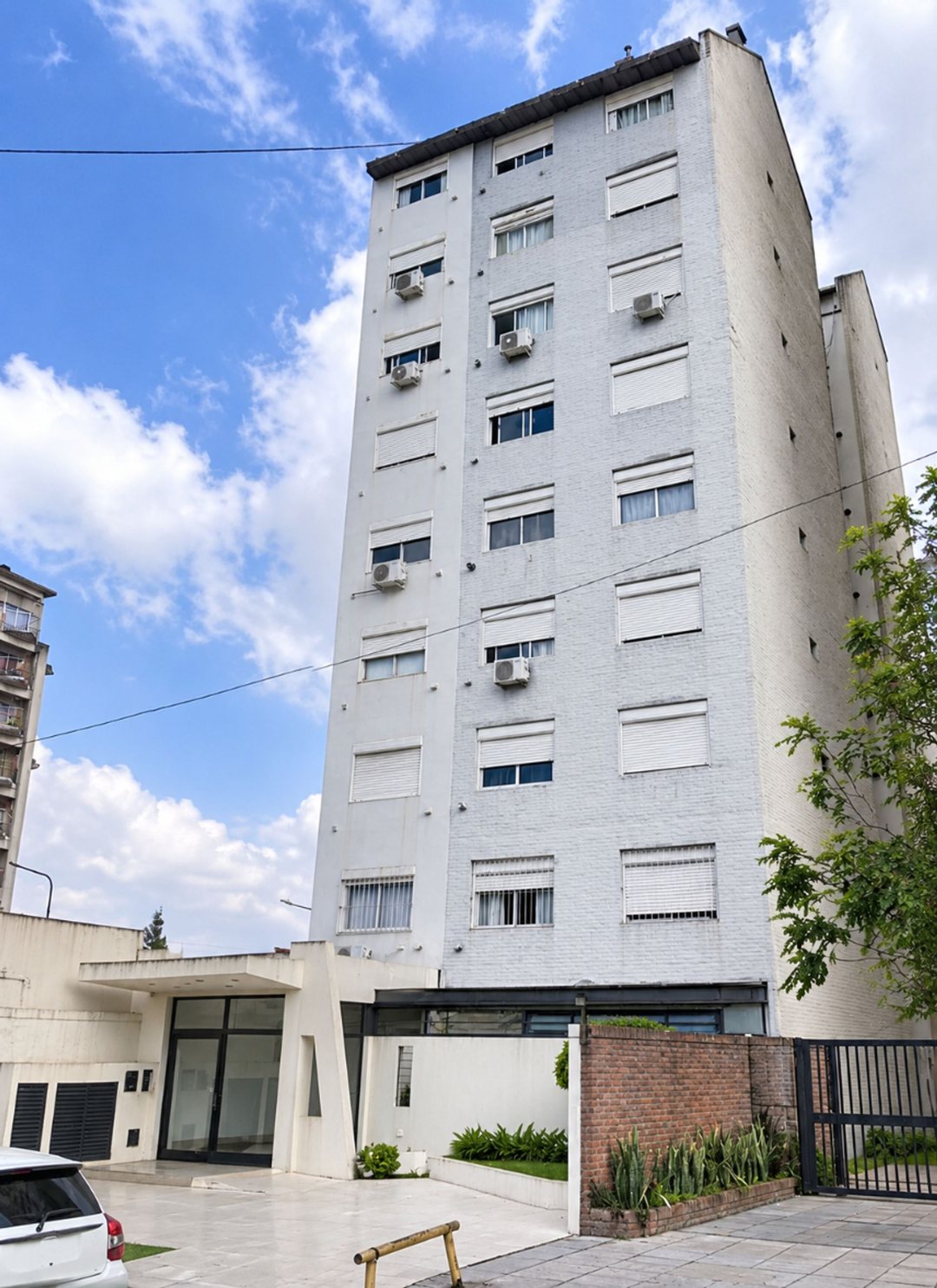 VENTA DEPTO 3 AMBIENTES DUPLEX CON BAULERA