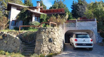 Casa con vista al lago en venta Bariloche