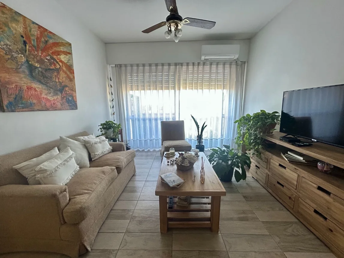 Departamento de 4 ambientes en venta en Martínez, Caracas 2700, foto 2