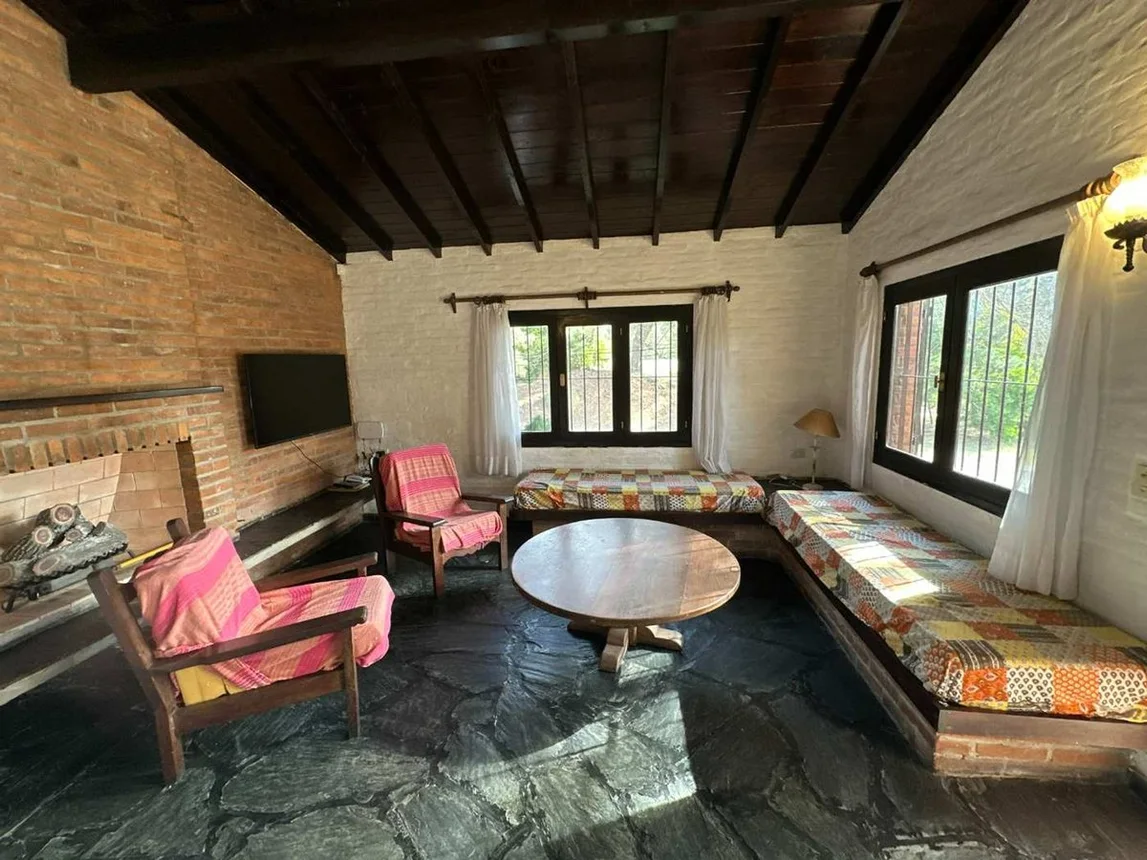 Casa de 4 ambientes en venta en Pinamar, Avenida Enrique Shaw 2400, foto 3