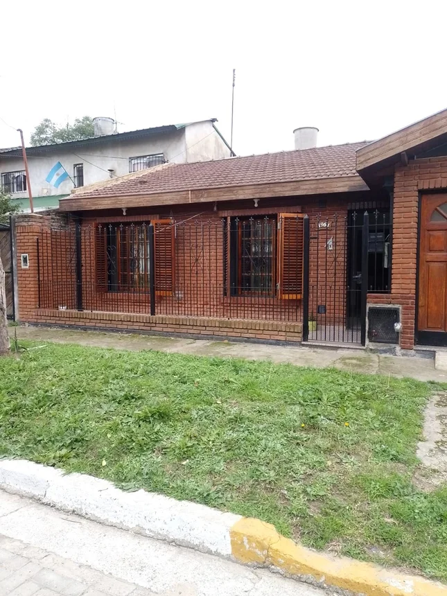 Casa de 3 ambientes en venta en San Antonio de Padua, Caminito 1900, foto 2