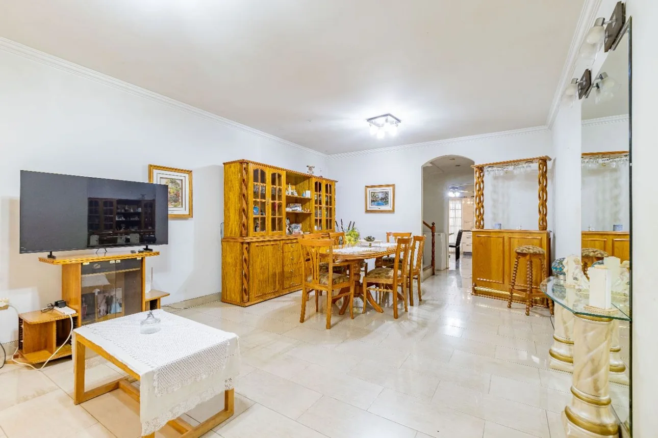 Casa dúplex de 4 ambientes en venta en Villa Luro, Cortina 1100, foto 3