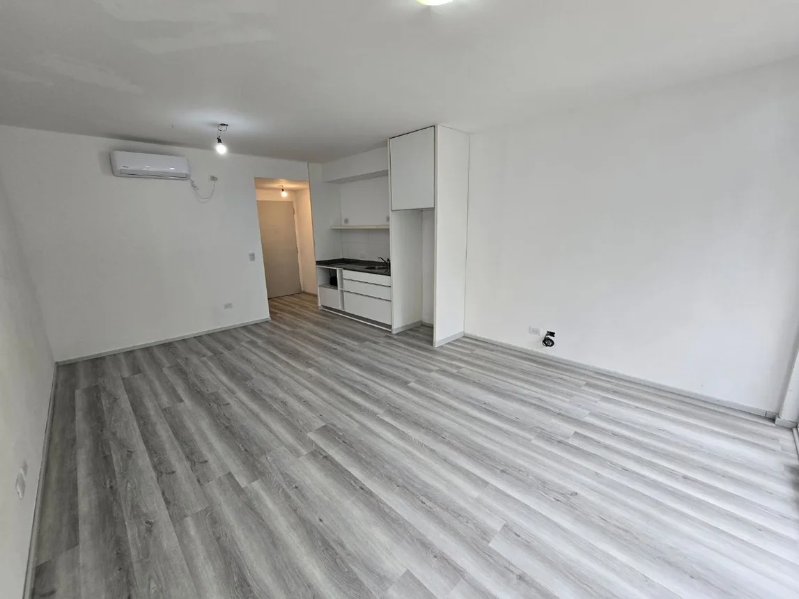 Departamento en alquiler en Villa Urquiza, Blanco Encalada 5500, foto 3