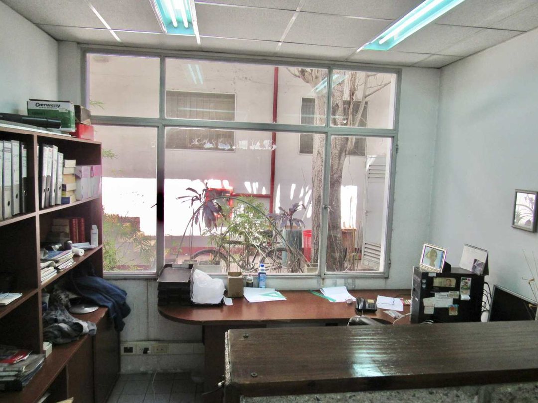 Oportunidad Fabrica V. Lugano oficinas equipadas