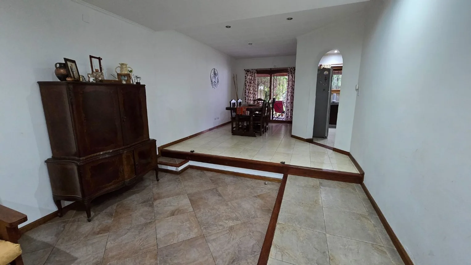 Casa en venta en Quilmes, foto 3