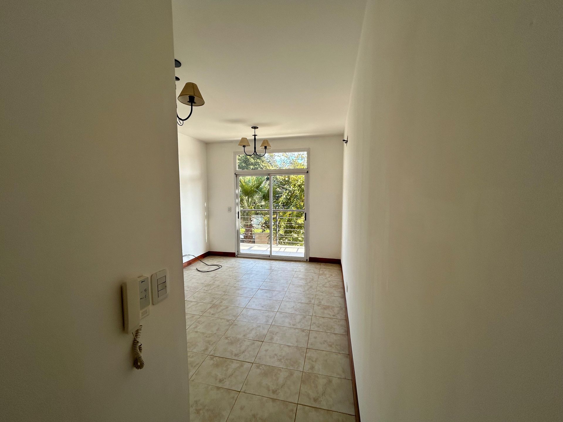Foto 3 — DEPTO 2 AMB. EN MORENO C/ COCHERA Y AMENITIES