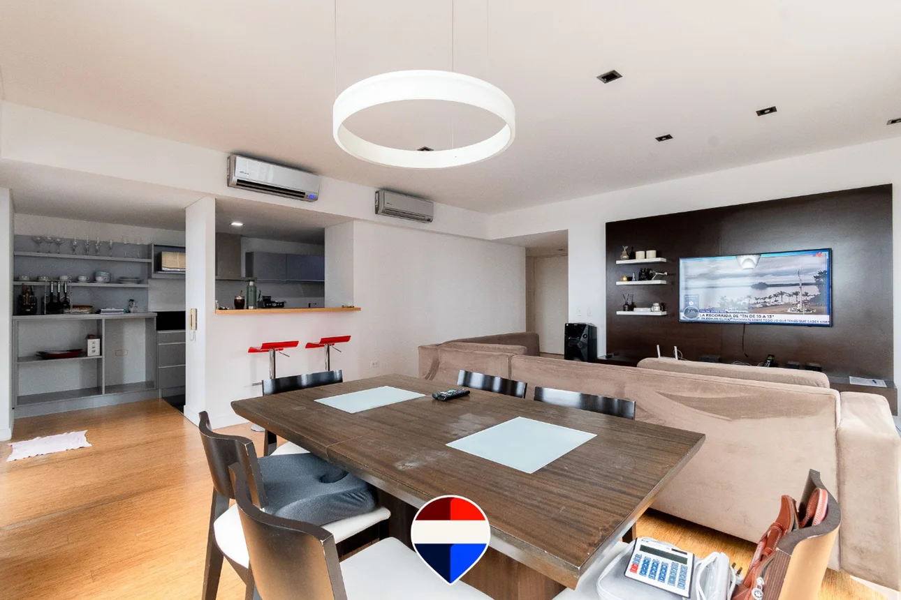 Departamento de 3 ambientes en venta en Puerto Madero, Pierina Dealessi 2000