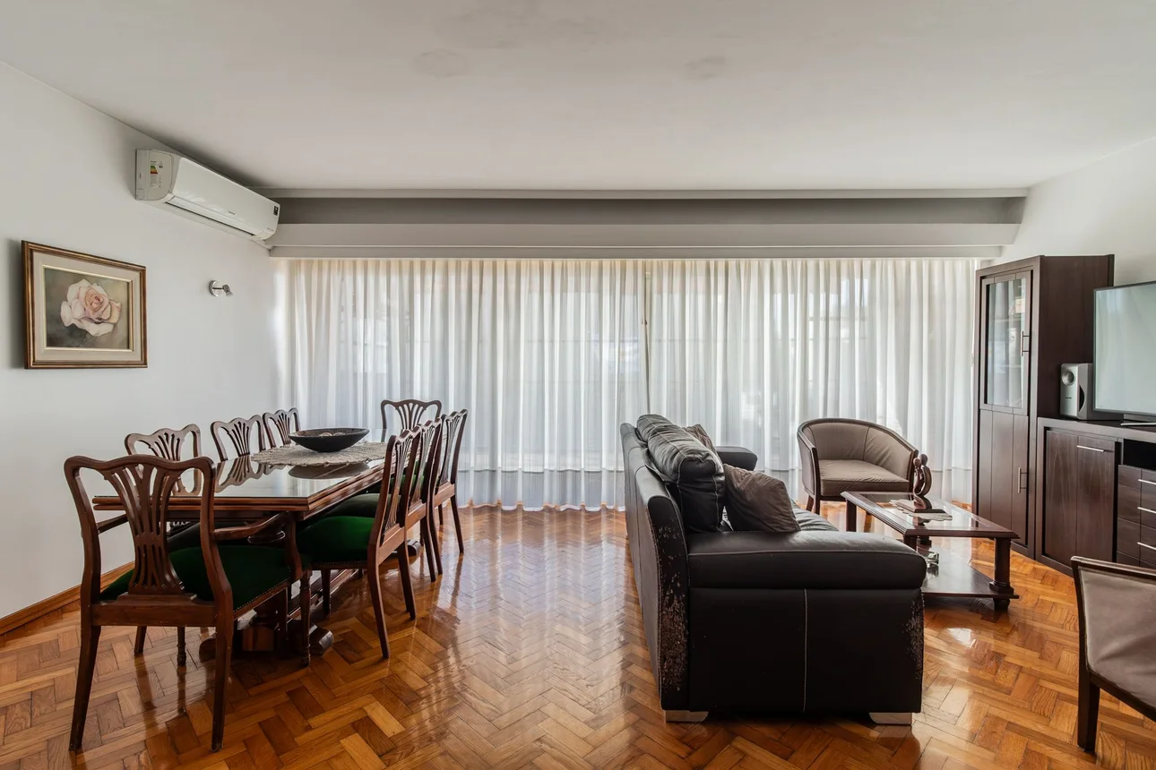 Semipiso en venta en Flores