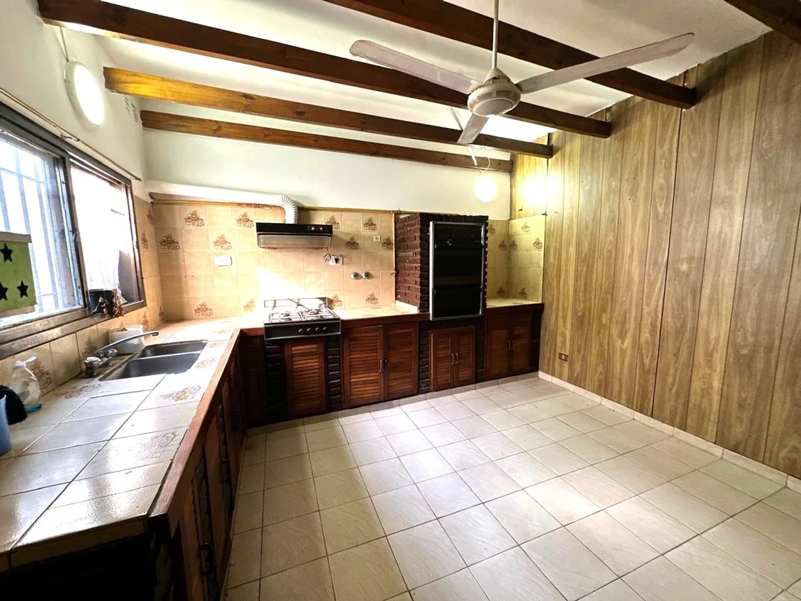 PH de 3 ambientes en venta en El Palomar, Cacique Catriel 1400, foto 2