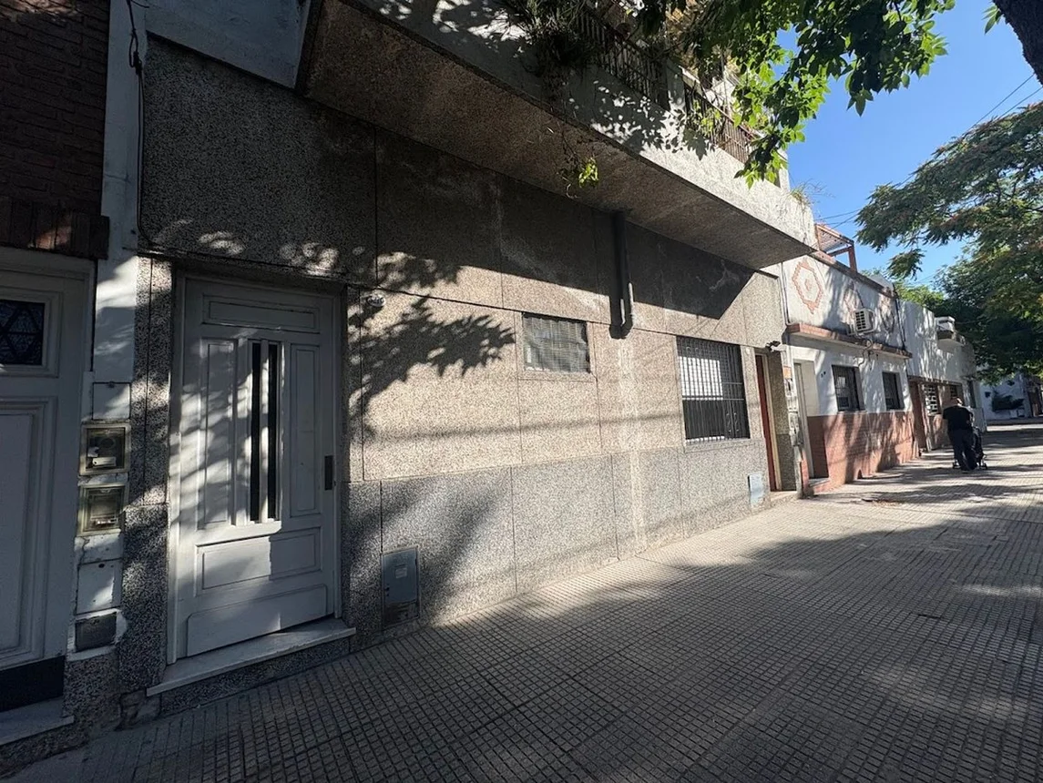 PH de 3 ambientes en venta en Parque Chas, Gándara 3200