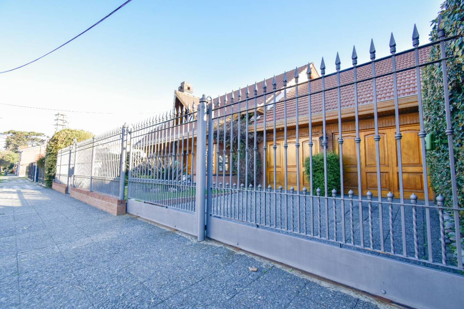 Foto 3 — VENTA DE CASA EN MONTE GRANDE