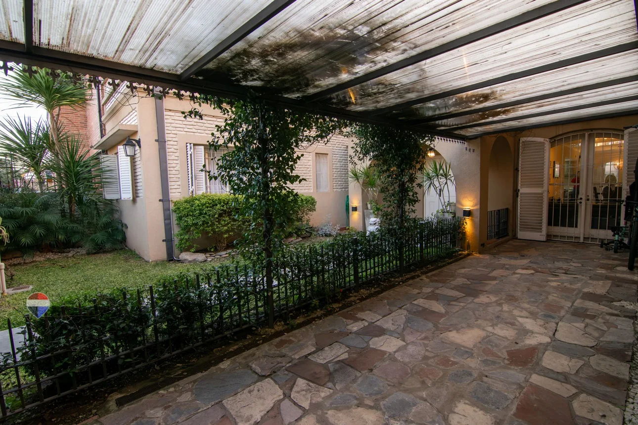 Casa de 3 ambientes en venta en Morón, Intendente Goffins 100, foto 3