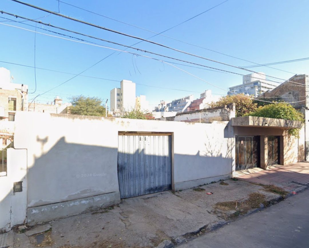 VENTA LOTE 300 M2 BARRIO JUNIORS A METROS GRAL PAZ