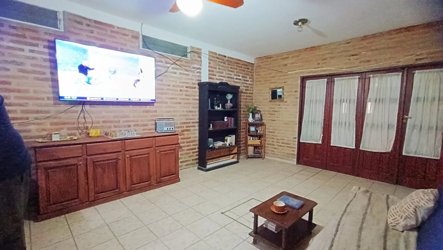 Casa de 4 ambientes en venta en Córdoba, Espora 1000, foto 2