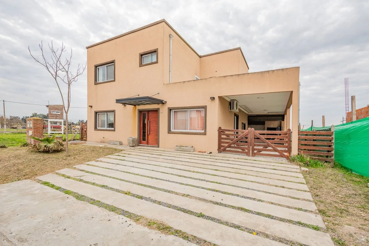 Casa en venta en Ezeiza
