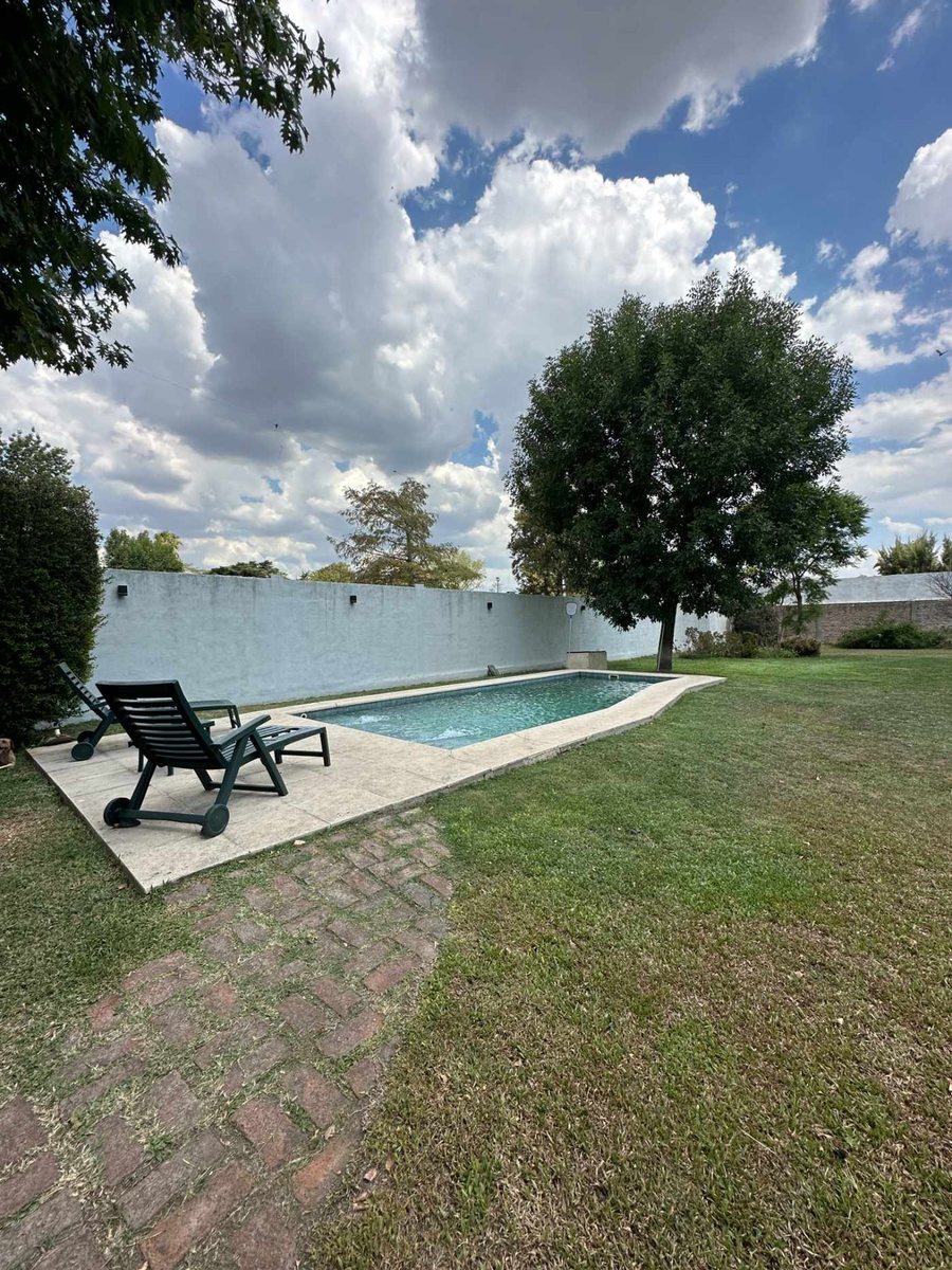 Foto 9 — VENTA CASA QUINTA 5 AMBIENTES CON PILETA INCREIBLE