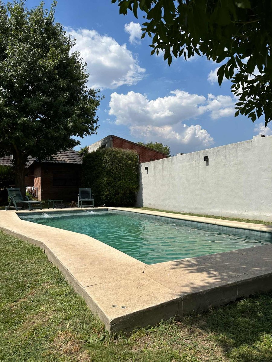 Foto 5 — VENTA CASA QUINTA 5 AMBIENTES CON PILETA INCREIBLE