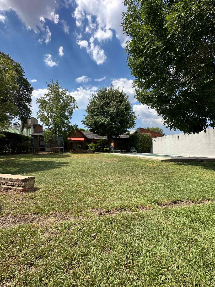 Foto 4 — VENTA CASA QUINTA 5 AMBIENTES CON PILETA INCREIBLE