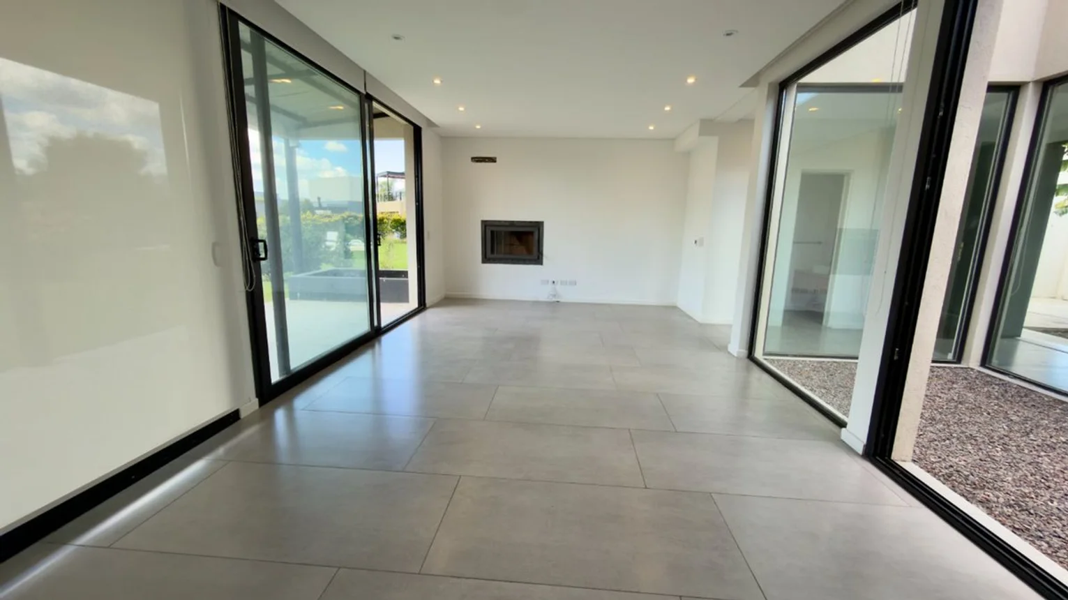 Casa en venta en Belén de Escobar, foto 2