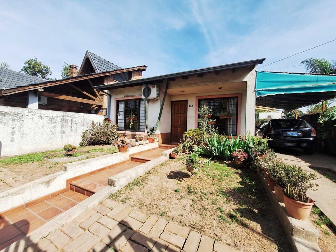 Casa en venta 3 ambientes en Bernardino Rivadavia 700, Moreno, Moreno, Buenos Aires