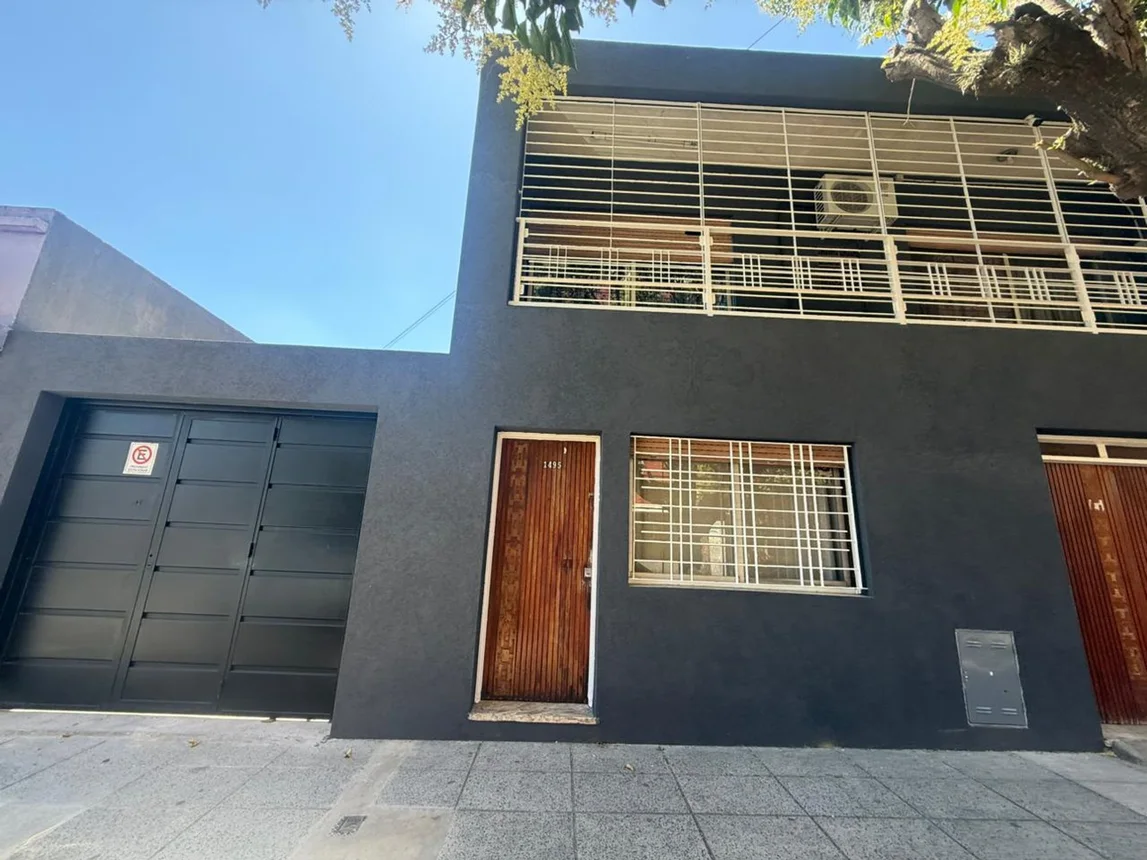Casa de 4 ambientes en venta en Martín Coronado, Betharram 1400