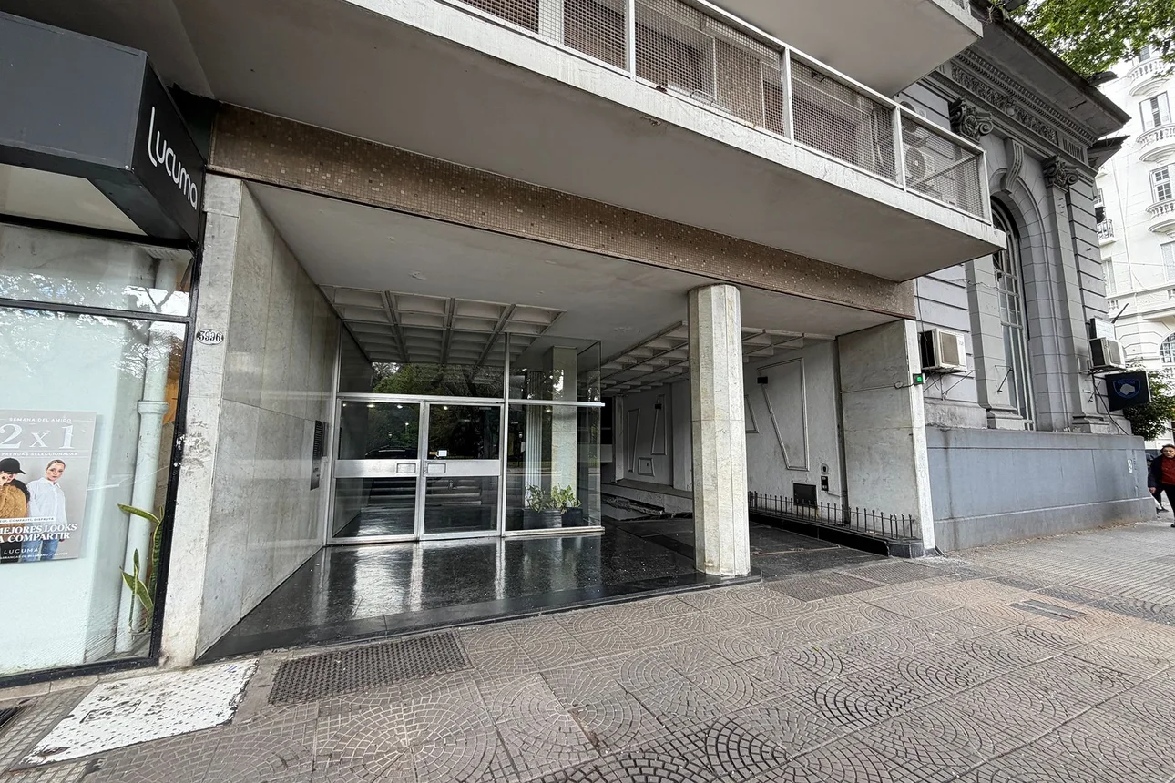 Departamento de 4 ambientes en venta en Palermo, Avenida Santa Fe 3900, foto 2