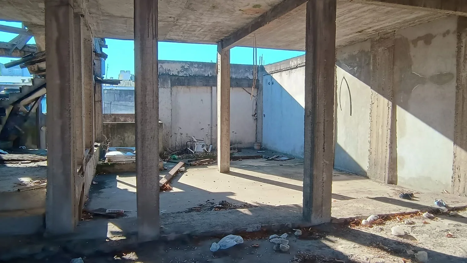 Casa en venta en Monte Castro, Mercedes 2400